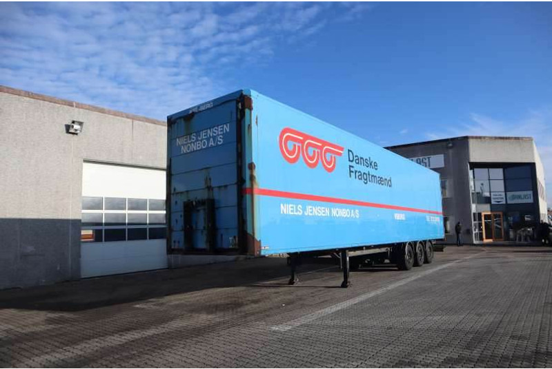 KEL-BERG 34 pl. Curtainsider/Planenauflieger/Gardintrailer - بصندوق مغلق نصف مقطورة: صور 1 KEL-BERG 34 pl. Curtainsider/Planenauflieger/Gardintrailer - بصندوق مغلق نصف مقطورة: صور 1