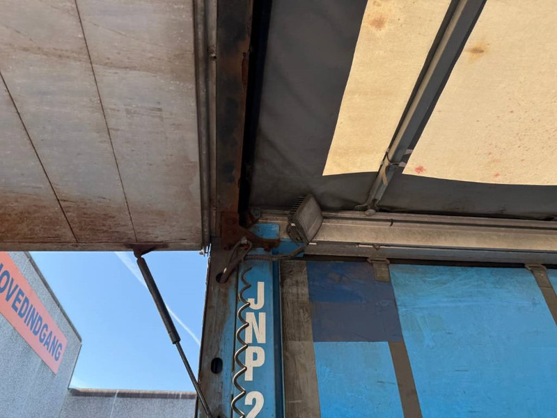 الخيمة نصف مقطورة KEL-BERG City curtain / City-Plane / City gardin: صور 19 الخيمة نصف مقطورة KEL-BERG City curtain / City-Plane / City gardin: صور 19