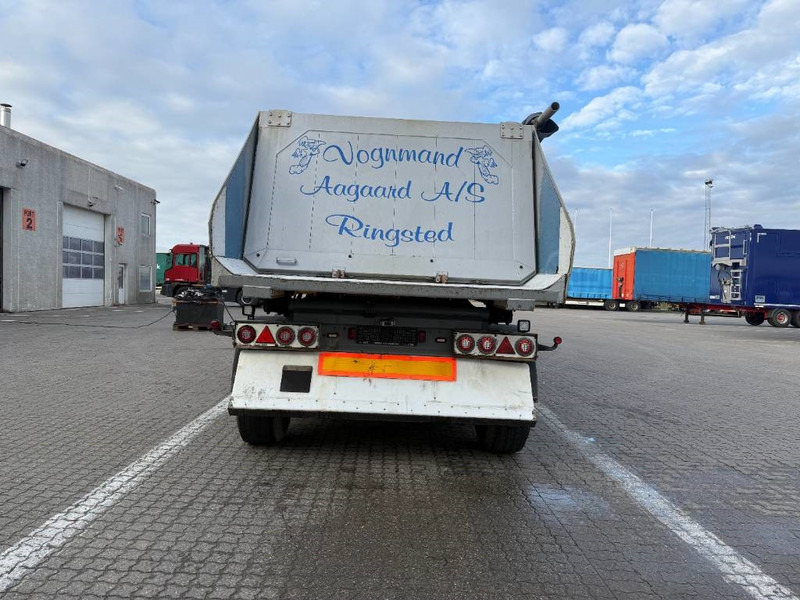 MTDK Tipper / Kipper / Tiptrailer - قلابة نصف مقطورة: صور 4 MTDK Tipper / Kipper / Tiptrailer - قلابة نصف مقطورة: صور 4