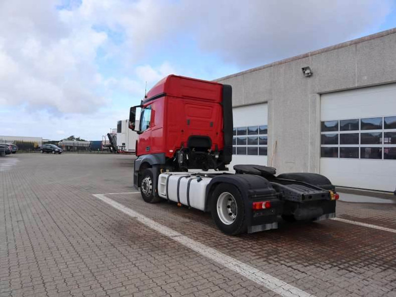 Mercedes-Benz Actros 1843 Tractor/Sattelzugmaschine/Trækker - شاحنة جرار: صور 4 Mercedes-Benz Actros 1843 Tractor/Sattelzugmaschine/Trækker - شاحنة جرار: صور 4