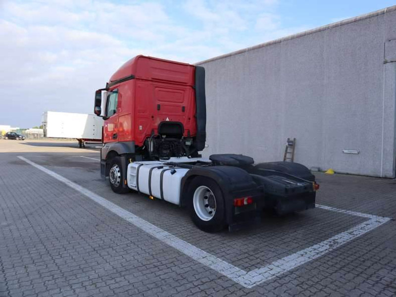 Mercedes-Benz Actros 1843 Tractor/Sattelzugmaschine/Trækker - شاحنة جرار: صور 4 Mercedes-Benz Actros 1843 Tractor/Sattelzugmaschine/Trækker - شاحنة جرار: صور 4