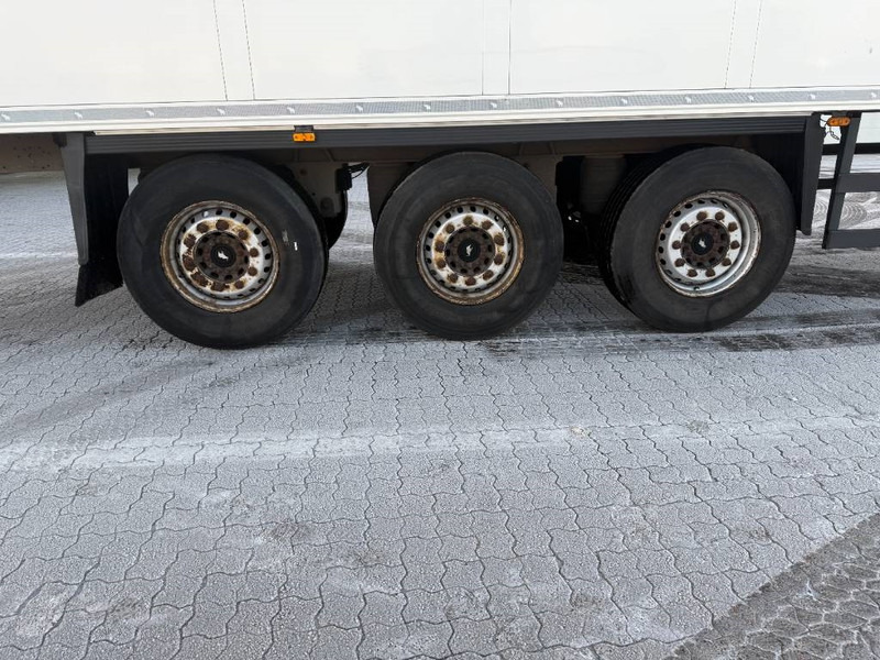 مبردة نصف مقطورة Schmitz Cargobull Refrigerated trailer / Kühlauflieger / Køletrailer: صور 10