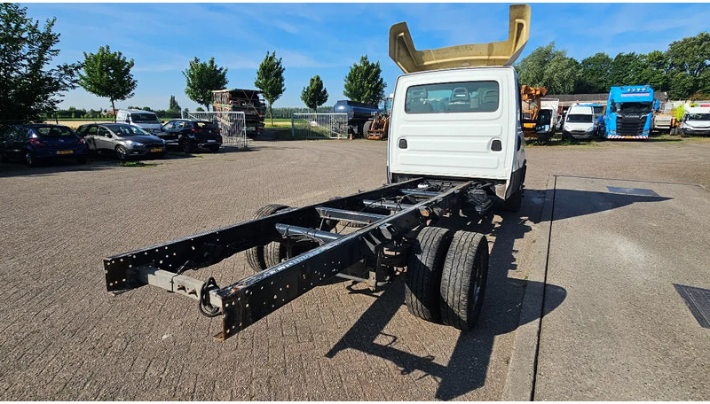 Iveco Daily IS70CI2BA - الشاسيه شاحنة: صور 5 Iveco Daily IS70CI2BA - الشاسيه شاحنة: صور 5