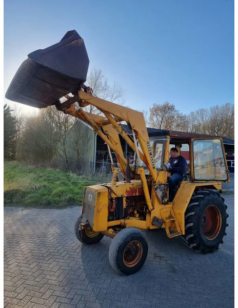 John Deere JD410 - جرار: صور 2 John Deere JD410 - جرار: صور 2
