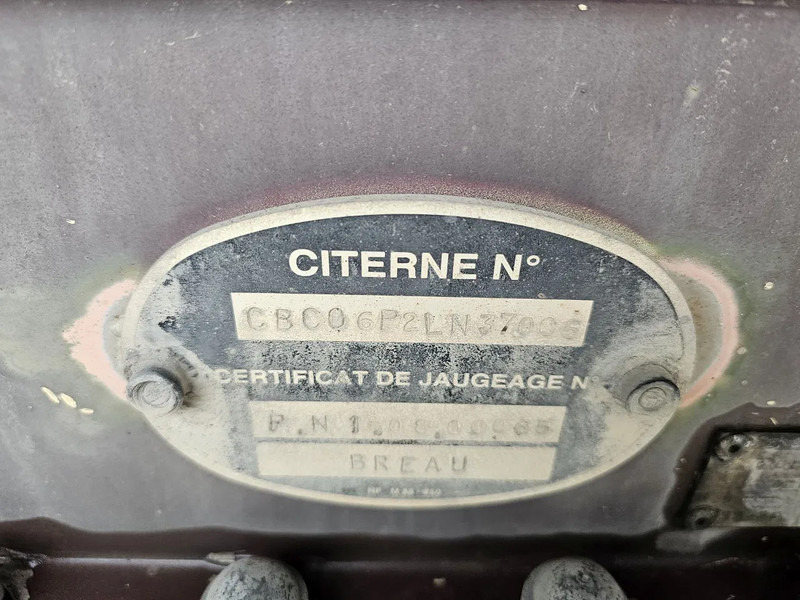 نصف مقطورة صهريج Magyar RVS - INOX - 38.5 M3- 7 Comp.: صور 15 نصف مقطورة صهريج Magyar RVS - INOX - 38.5 M3- 7 Comp.: صور 15