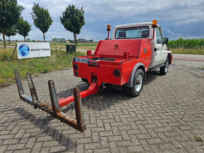 Toyota Land Cruiser LB71MOD - سيارة دفع رباعي: صور 5 Toyota Land Cruiser LB71MOD - سيارة دفع رباعي: صور 5