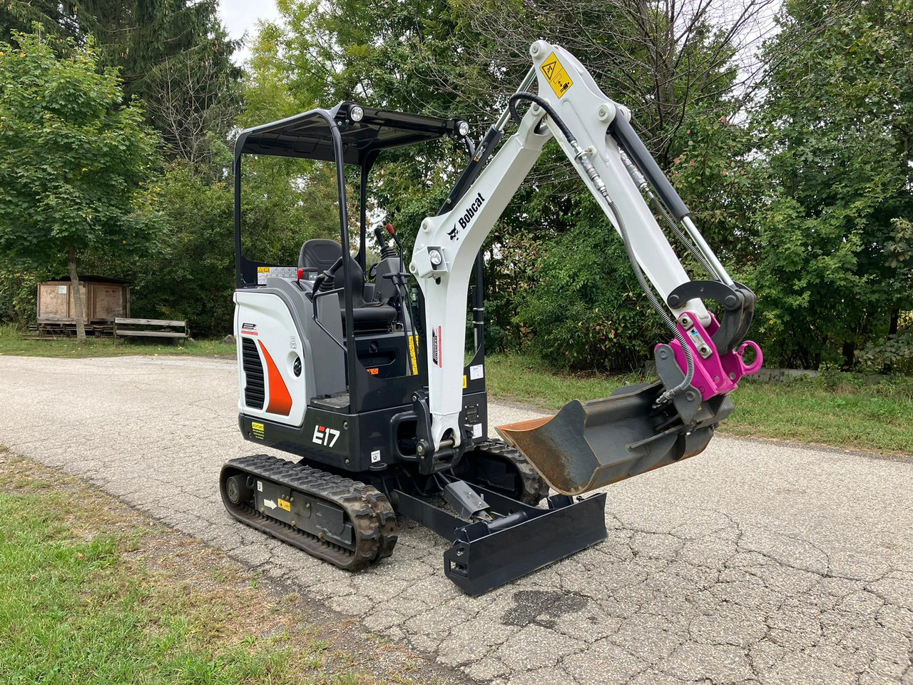 BOBCAT E17 - حفارة مصغرة: صور 5 BOBCAT E17 - حفارة مصغرة: صور 5