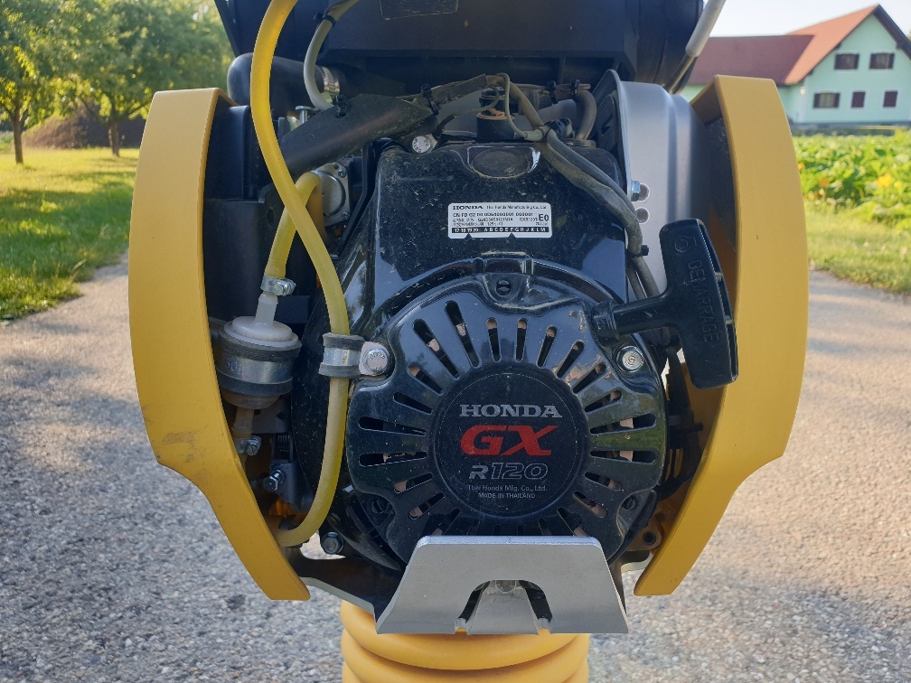 BOMAG BT 65 - صفائح اهتزازية: صور 5 BOMAG BT 65 - صفائح اهتزازية: صور 5