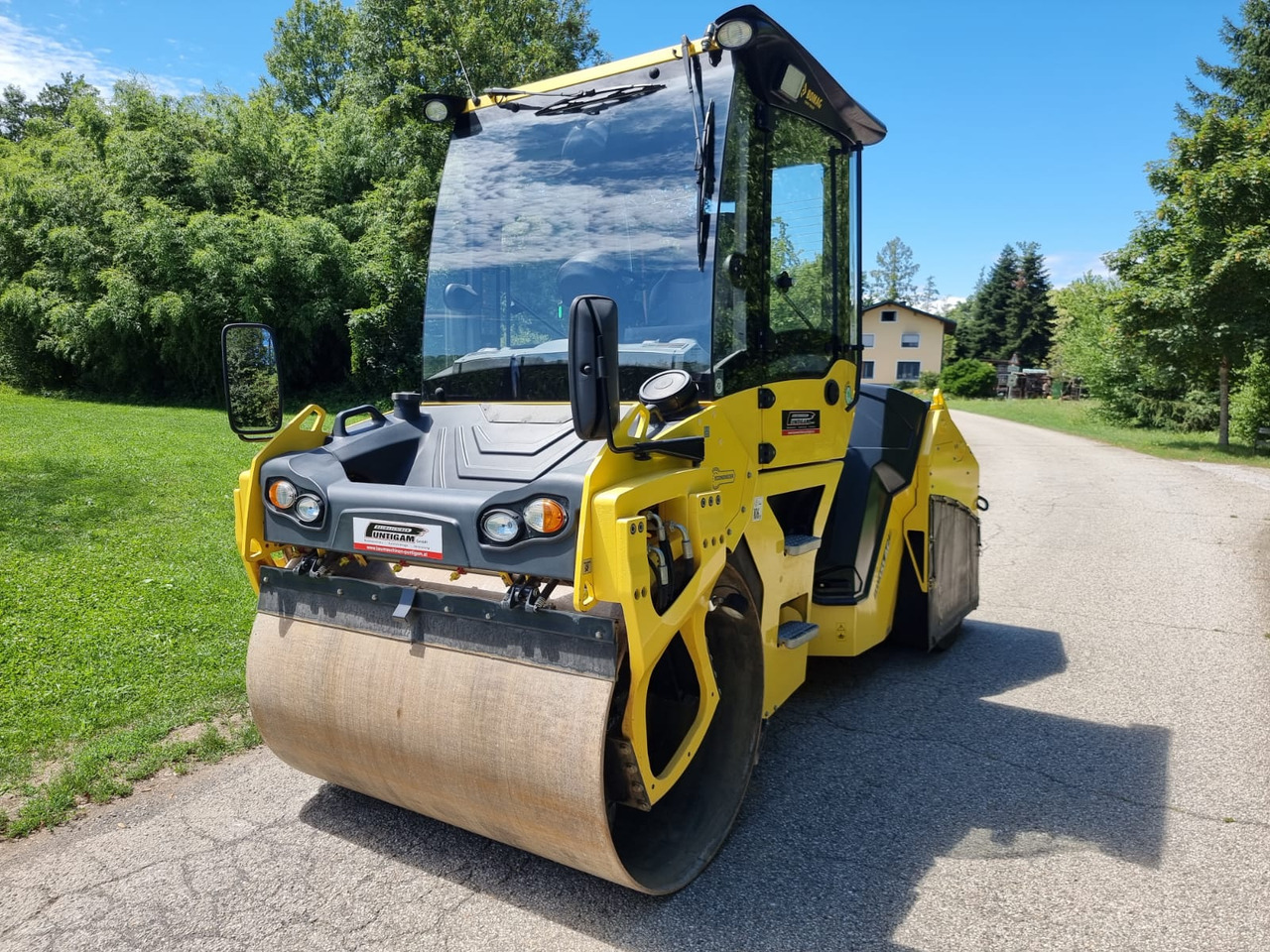 BOMAG BW 151 AC-5 - مدحلة: صور 3 BOMAG BW 151 AC-5 - مدحلة: صور 3