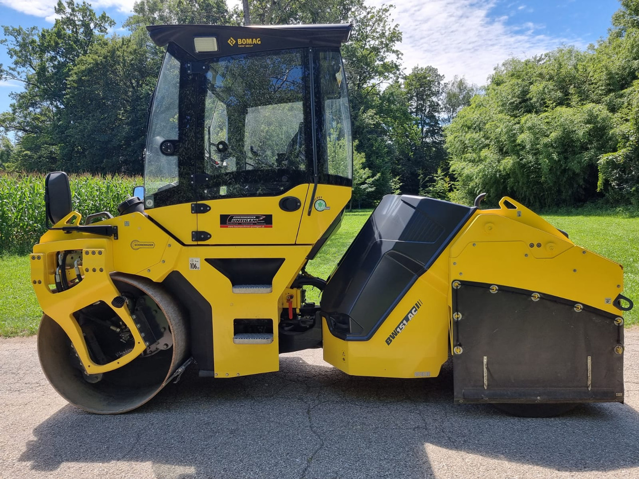 BOMAG BW 151 AC-5 - مدحلة: صور 1 BOMAG BW 151 AC-5 - مدحلة: صور 1