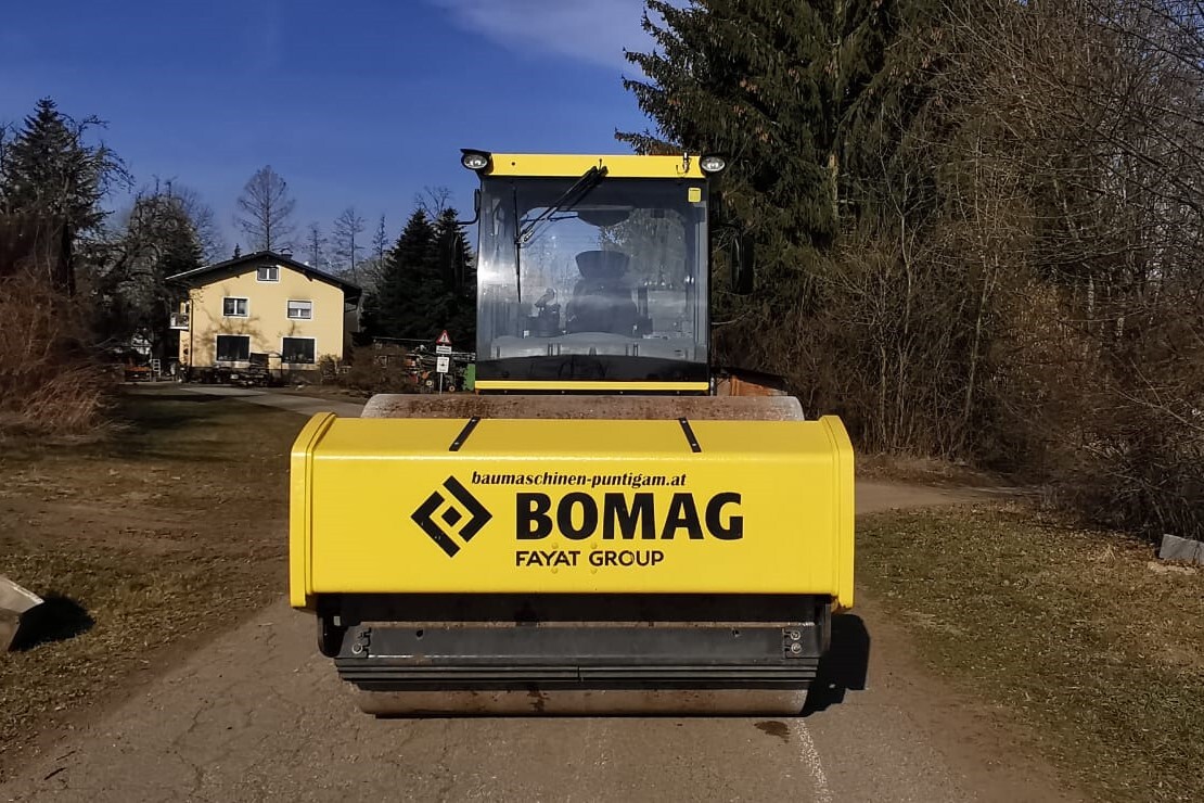 BOMAG BW 219 DH-5 - مدحلة الأسفلت: صور 4 BOMAG BW 219 DH-5 - مدحلة الأسفلت: صور 4