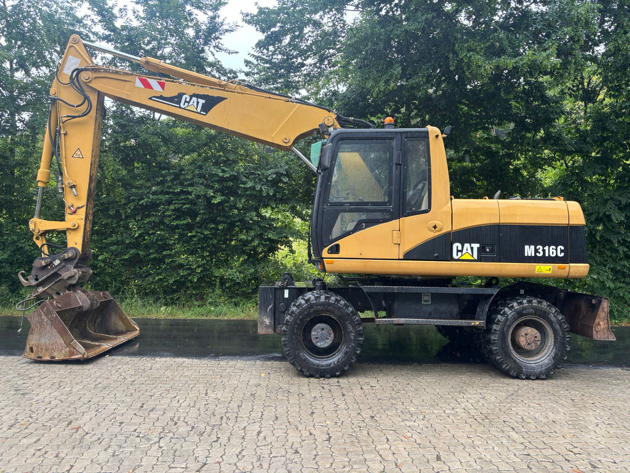 CATERPILLAR M 316 C - حفارة على عجلات: صور 1 CATERPILLAR M 316 C - حفارة على عجلات: صور 1