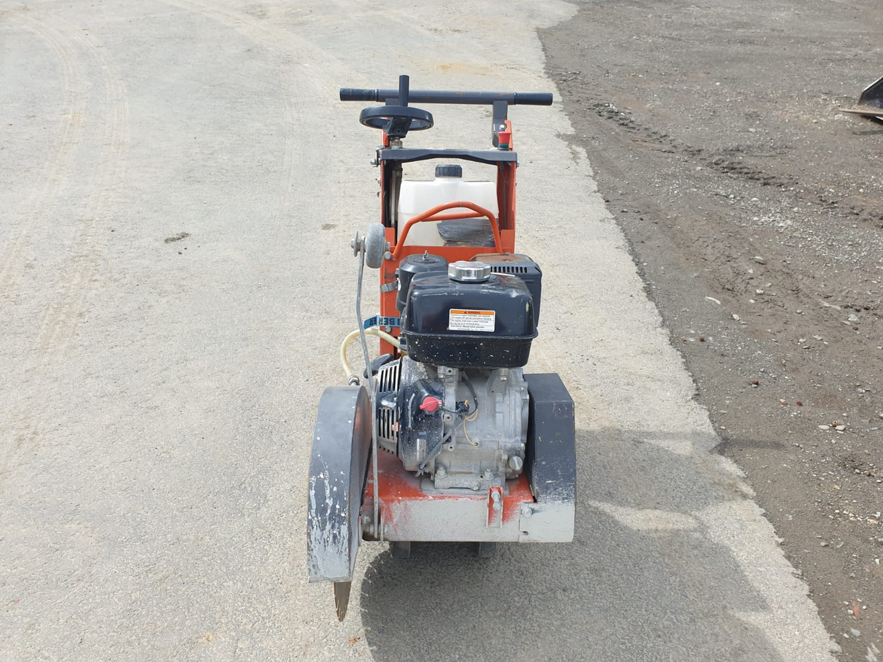 HUSQVARNA FS 400 LV - معدات البناء: صور 4 HUSQVARNA FS 400 LV - معدات البناء: صور 4
