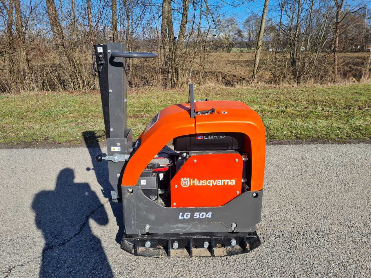 Husqvarna LG 504 - صفائح اهتزازية: صور 1 Husqvarna LG 504 - صفائح اهتزازية: صور 1