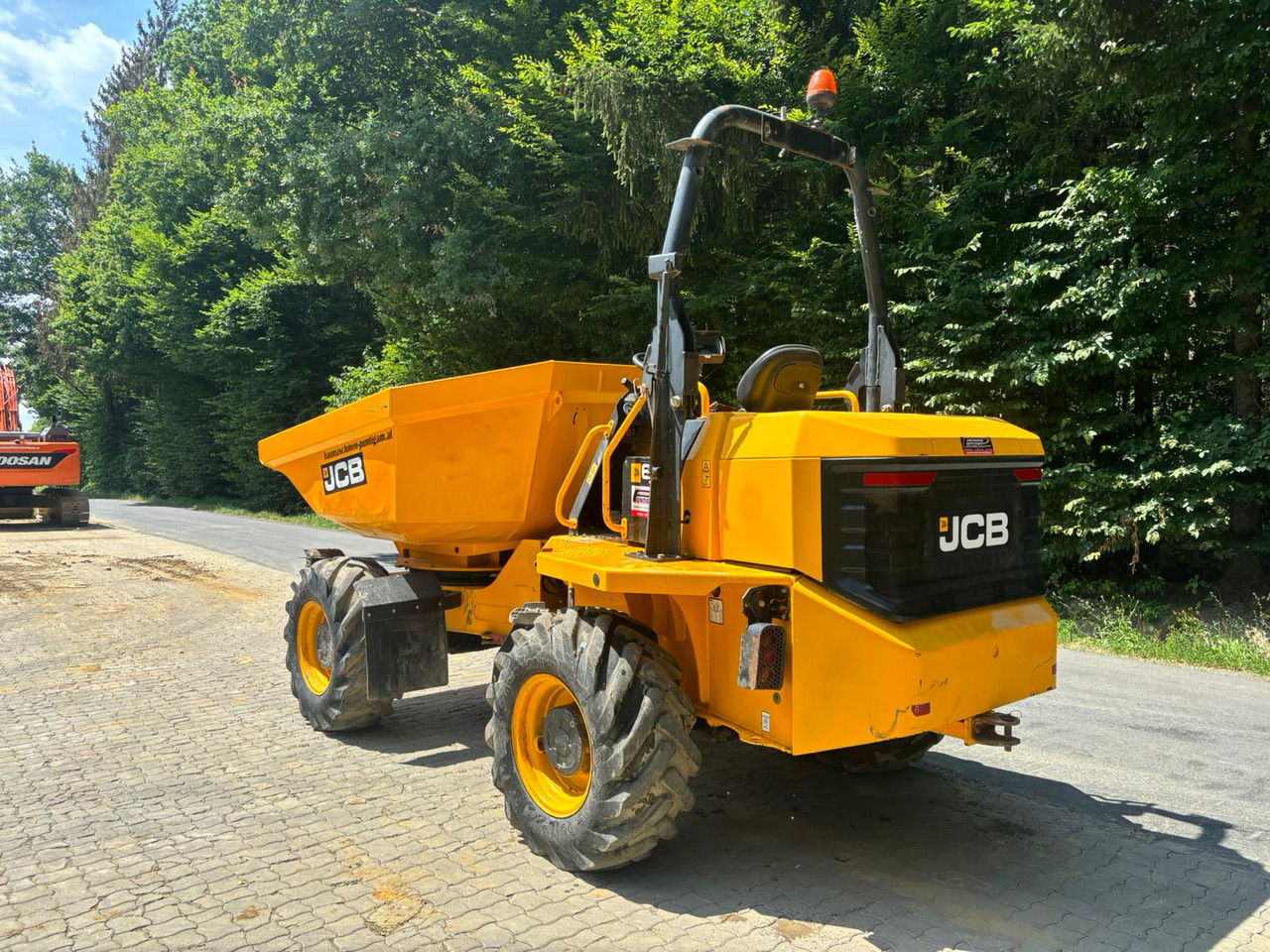 JCB 6 ST - قلابة شاحنة: صور 5 JCB 6 ST - قلابة شاحنة: صور 5