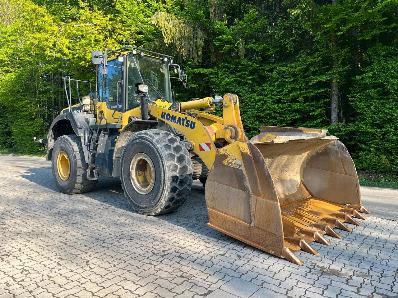KOMATSU WA 380-8 - اللودر بعجل: صور 3 KOMATSU WA 380-8 - اللودر بعجل: صور 3