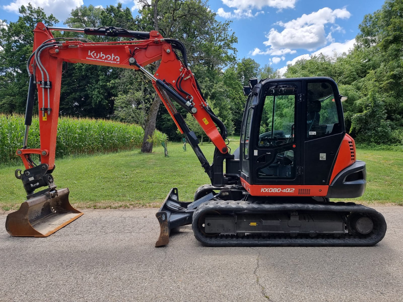 KUBOTA KX 080-4a2 - حفارة مصغرة: صور 1 KUBOTA KX 080-4a2 - حفارة مصغرة: صور 1