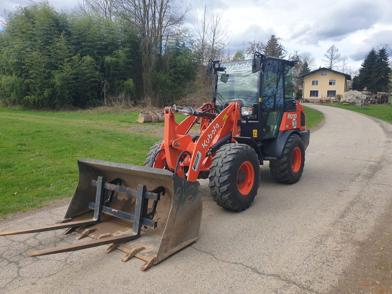 KUBOTA R 070 - اللودر بعجل: صور 3 KUBOTA R 070 - اللودر بعجل: صور 3