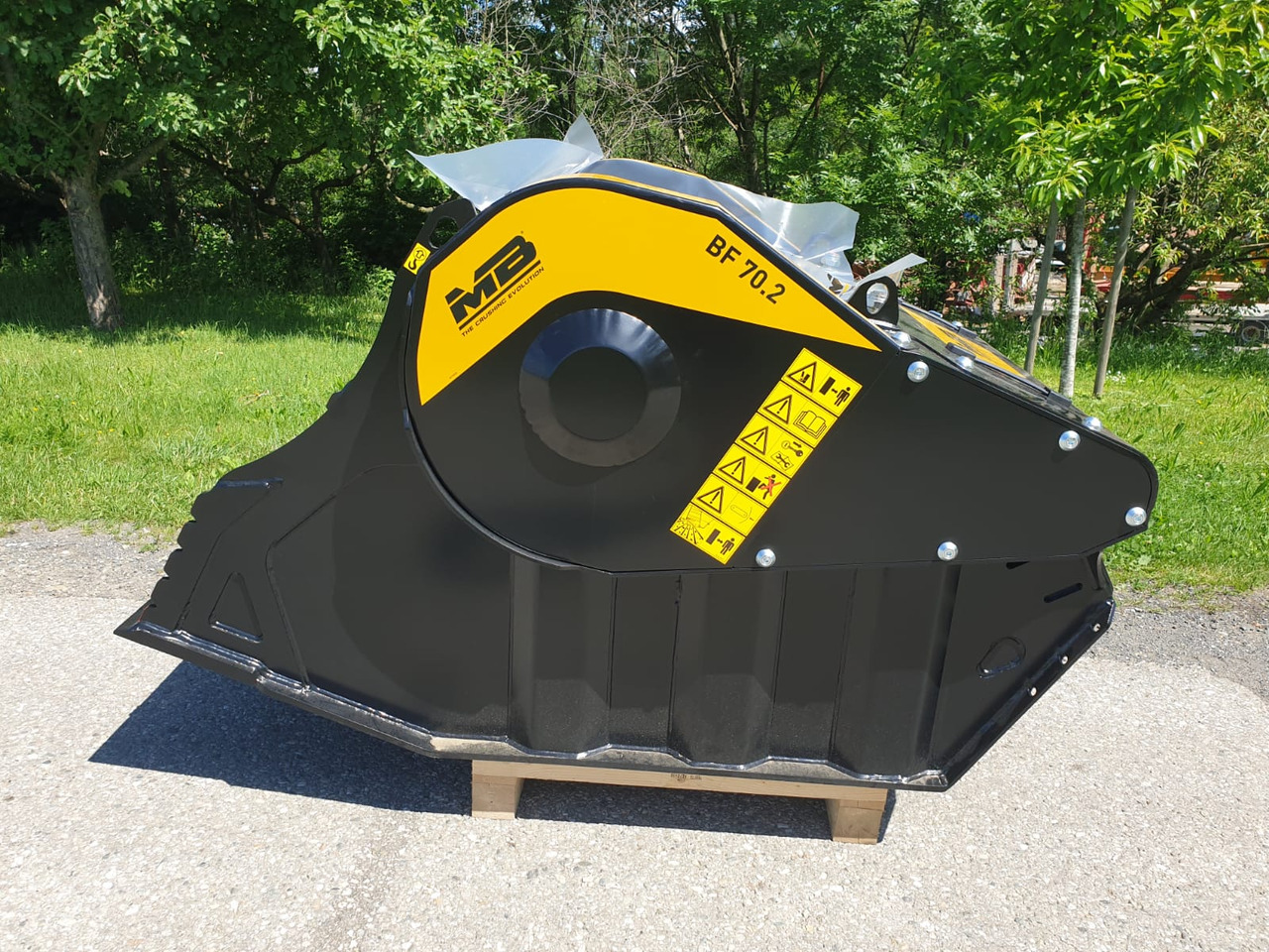 MB CRUSHER BF 70.2 S4 - بكت - حفارات زحافة: صور 5 MB CRUSHER BF 70.2 S4 - بكت - حفارات زحافة: صور 5