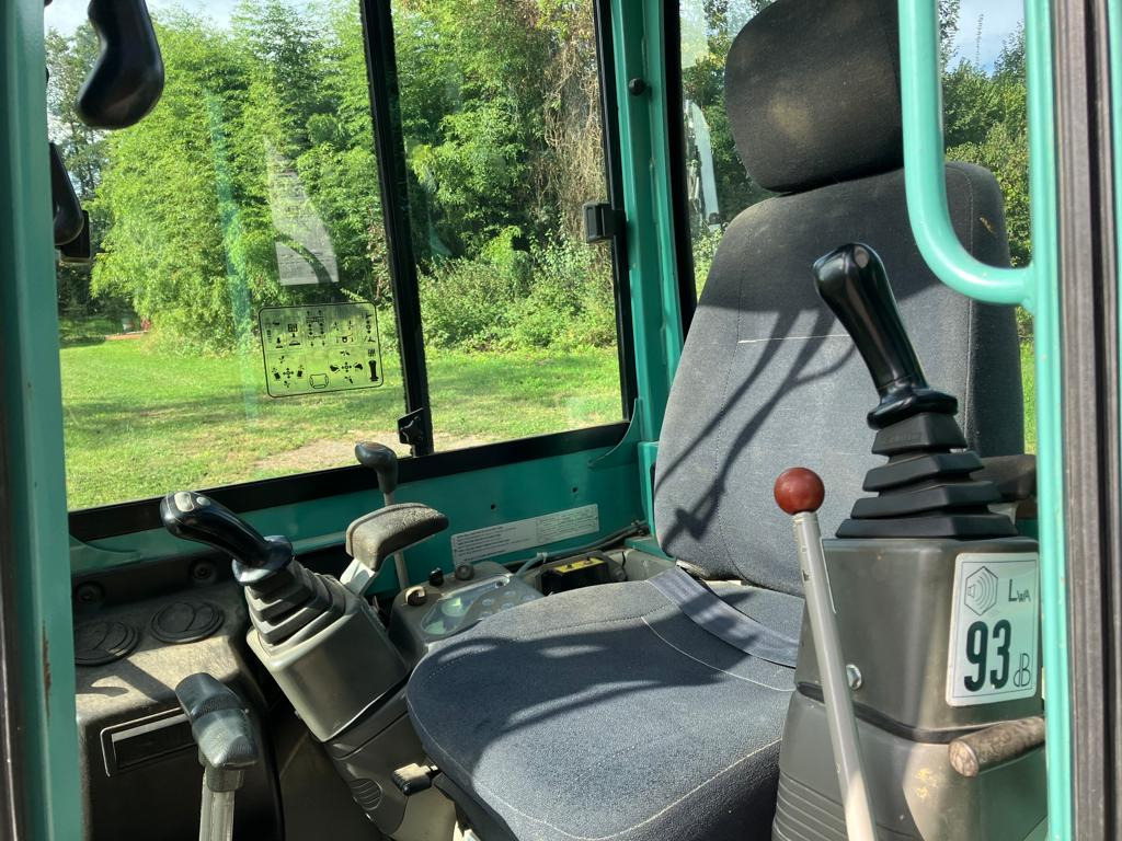 حفارة مصغرة YANMAR VIO 25-4: صور 12