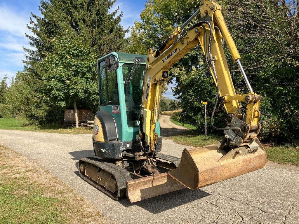 YANMAR VIO 25-4 - حفارة مصغرة: صور 3 YANMAR VIO 25-4 - حفارة مصغرة: صور 3