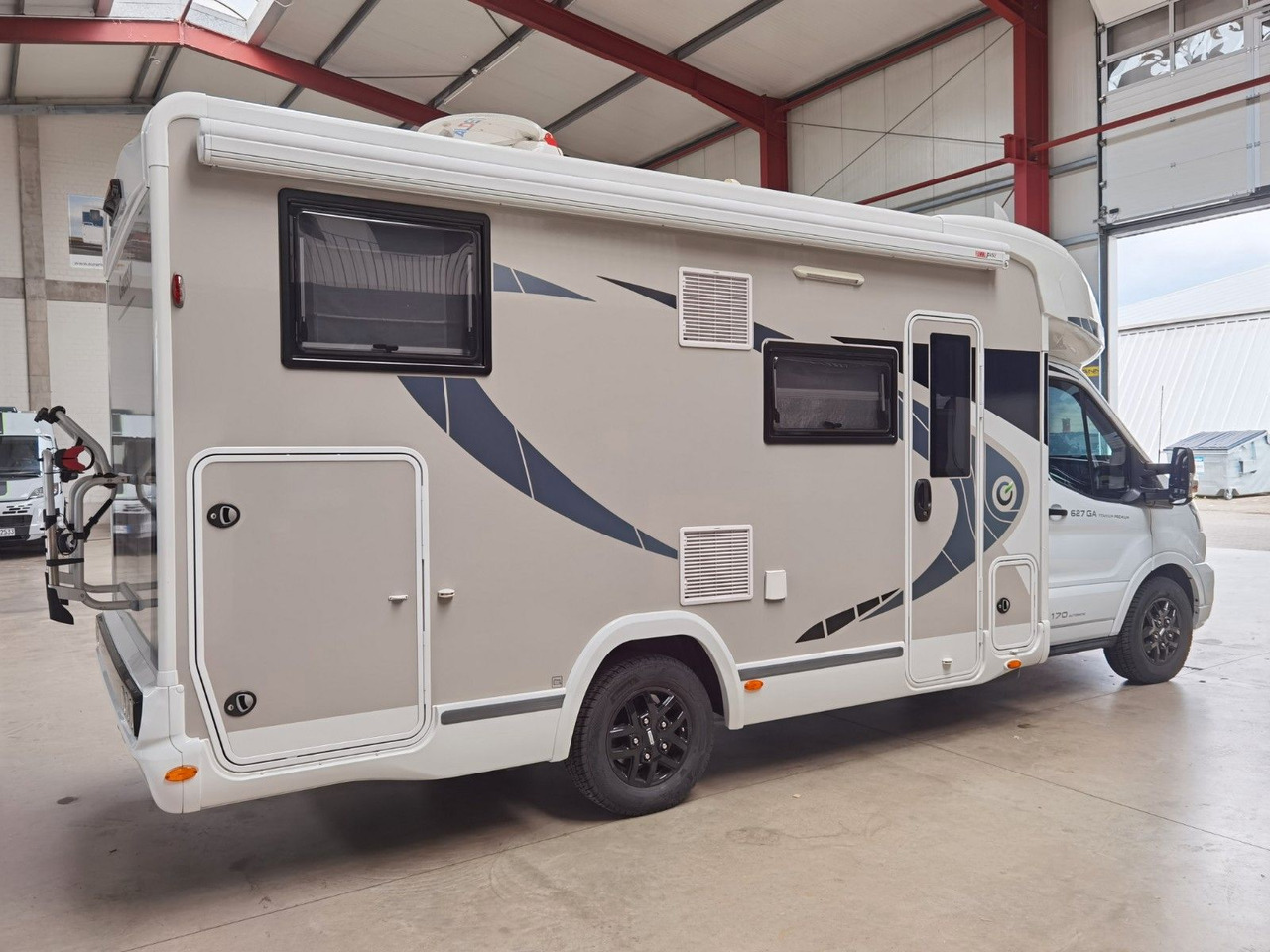 Chausson 627 GA TITANIUM -PREMIUM /EINZELBETTEN & HUBBETT - موتر هوم شبه متكامل: صور 4 Chausson 627 GA TITANIUM -PREMIUM /EINZELBETTEN & HUBBETT - موتر هوم شبه متكامل: صور 4