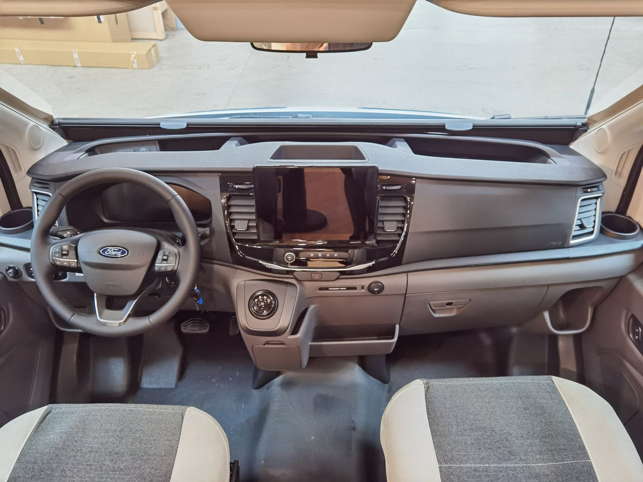 Chausson 640 TITANIUM /- 2026 - / XXL - HUBBETT & RAUMBAD - موتر هوم شبه متكامل: صور 5 Chausson 640 TITANIUM /- 2026 - / XXL - HUBBETT & RAUMBAD - موتر هوم شبه متكامل: صور 5