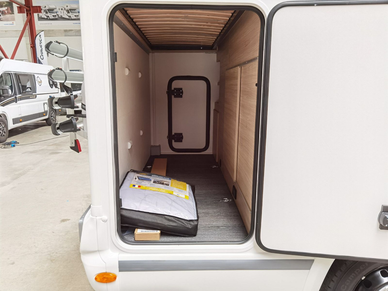موتر هوم سقف عالي Chausson C 514 FIRST LINE /140PS / ZUBEHÖR- PAKET / 5.99M: صور 9
