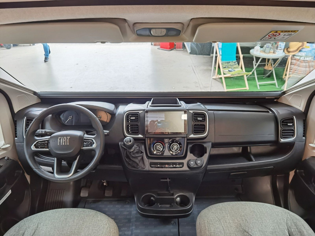 موتر هوم سقف عالي Chausson C 656 FIRST LINE /-2026-/140PS-8G./ ETAGENBETTEN: صور 14