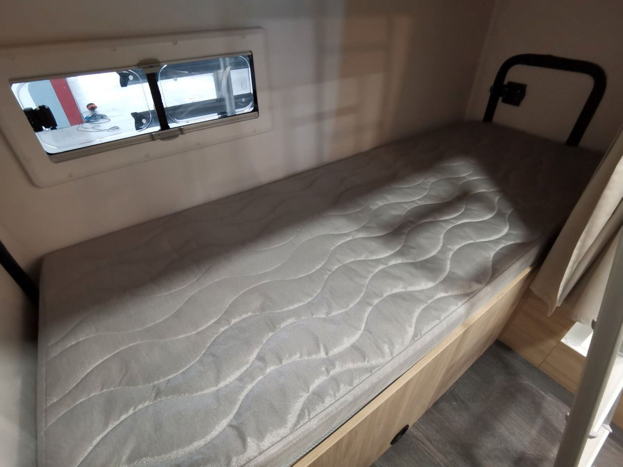 موتر هوم سقف عالي Chausson C 656 FIRST LINE /-2026-/140PS-8G./ ETAGENBETTEN: صور 27