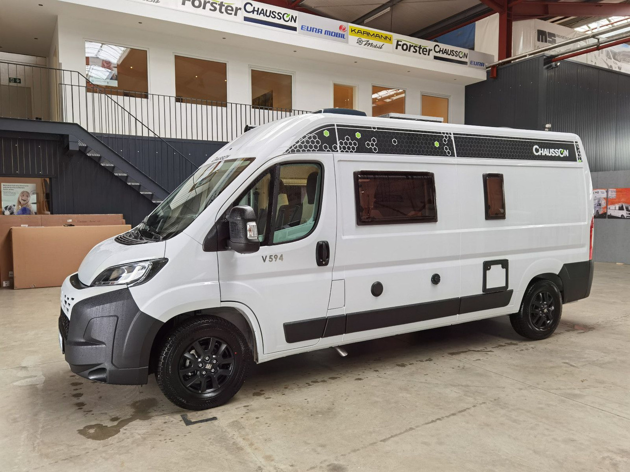 Chausson V594 FIRST LINE / -2025- /140PS/ ZUBEHÖR - PAKET - كرفان فان: صور 5 Chausson V594 FIRST LINE / -2025- /140PS/ ZUBEHÖR - PAKET - كرفان فان: صور 5