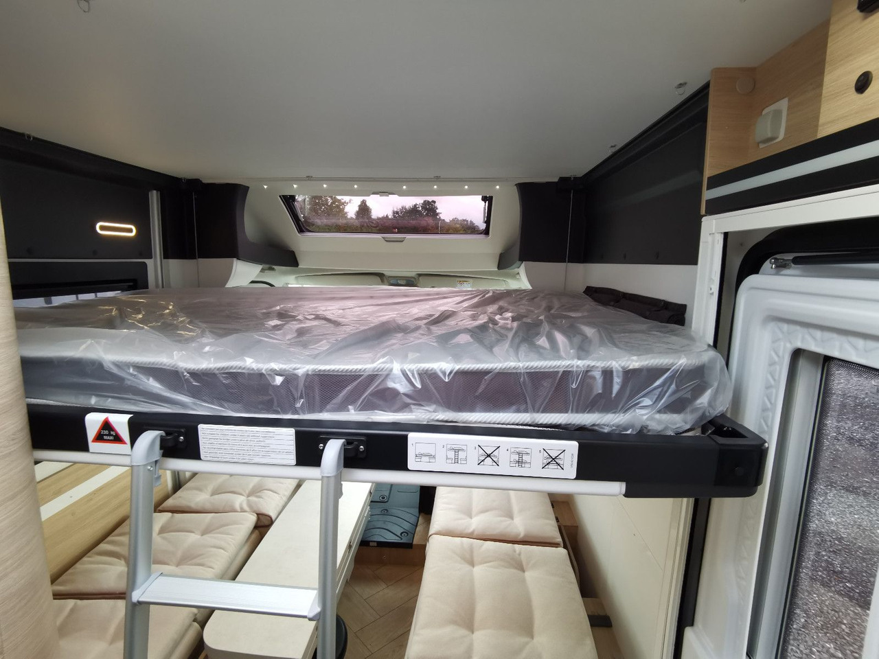 موتر هوم شبه متكامل Chausson X 650 EXCLUSIVE LINE / - 2026 - / XXL - HUBBETT: صور 20