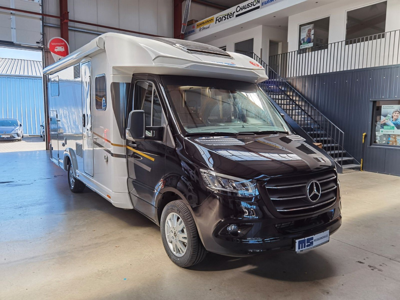 تأجير  Eura Mobil PROFILA T 726 EF / -2025-/ MONDIAL PLUS & S-PAKE Eura Mobil PROFILA T 726 EF / -2025-/ MONDIAL PLUS & S-PAKE: صور 9