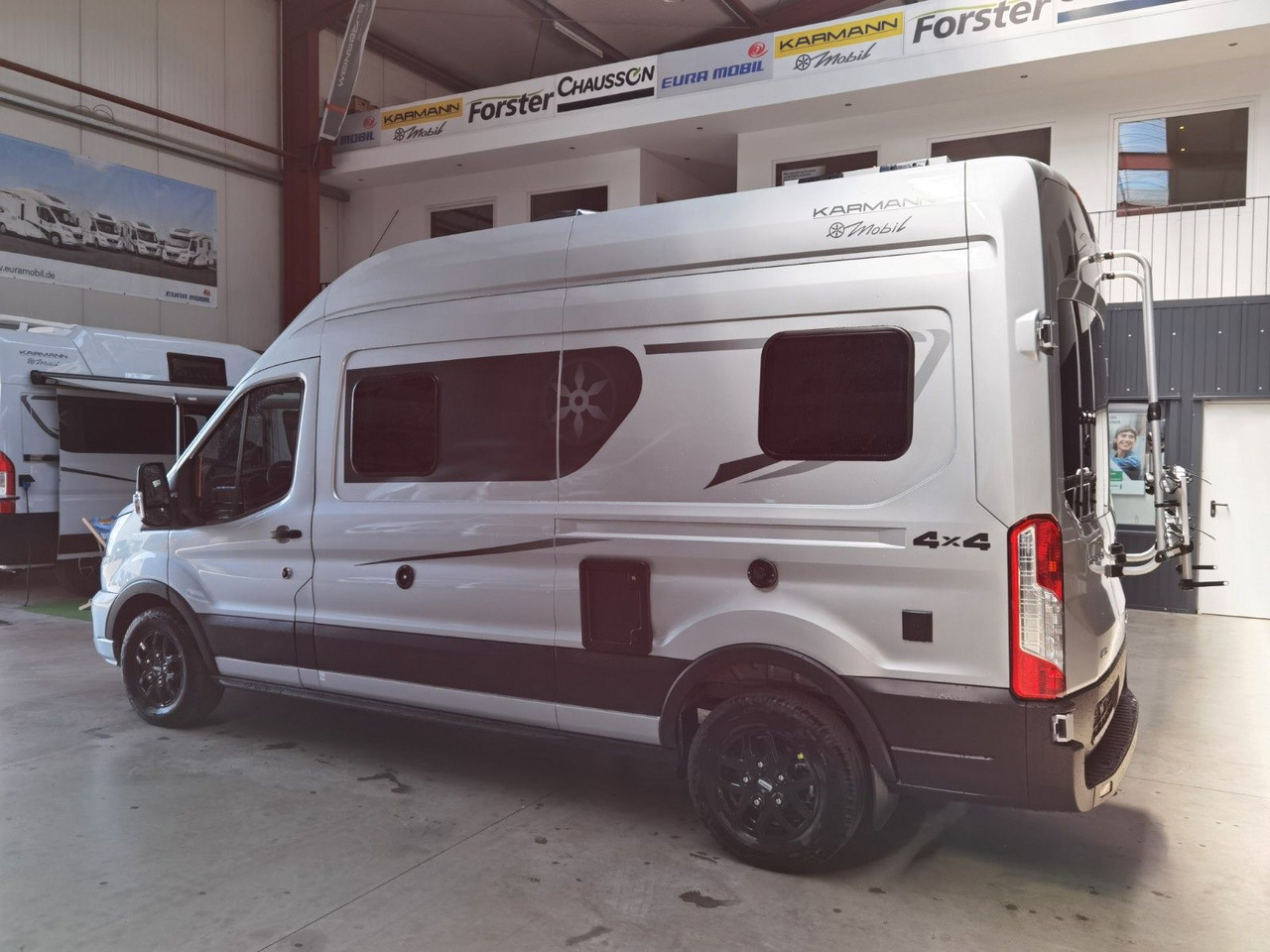 Karmann DEXTER 560 / 170PS - 4x4 / SOLAR & MARKISE & ALU - كرفان فان: صور 5 Karmann DEXTER 560 / 170PS - 4x4 / SOLAR & MARKISE & ALU - كرفان فان: صور 5