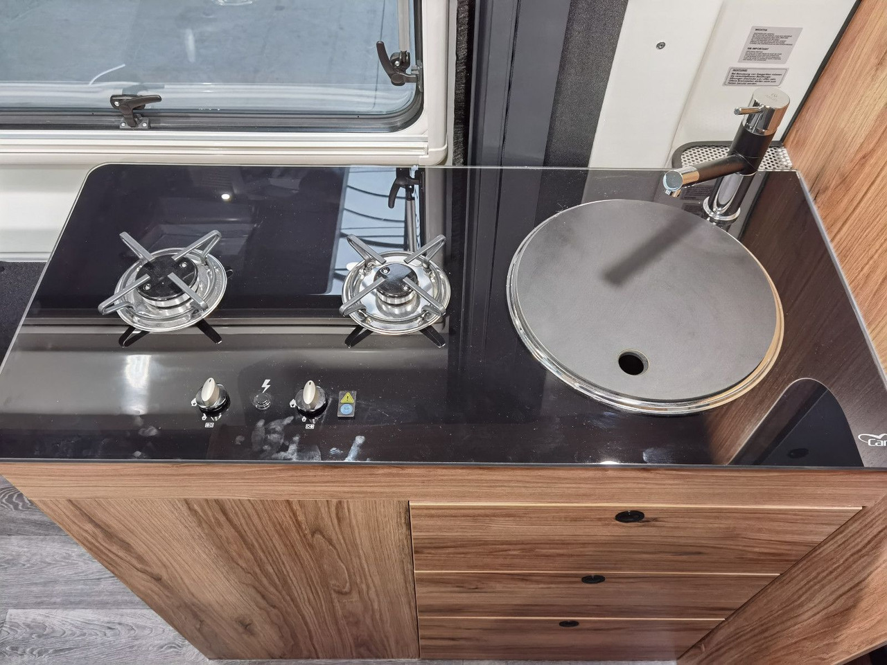 Karmann DEXTER 600 /MODELL 2026/ EINZELBETTEN 5.99M - كرفان فان: صور 5 Karmann DEXTER 600 /MODELL 2026/ EINZELBETTEN 5.99M - كرفان فان: صور 5