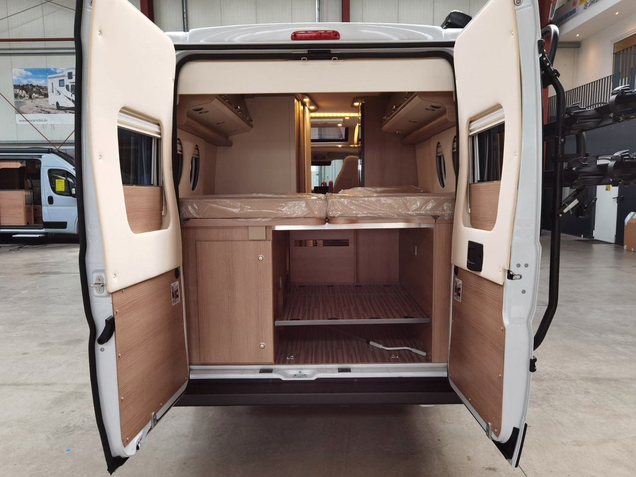 كرفان فان Malibu VAN COMFORT GT - 640 LE / KLIMAAUTOMATIK / NAVI: صور 8