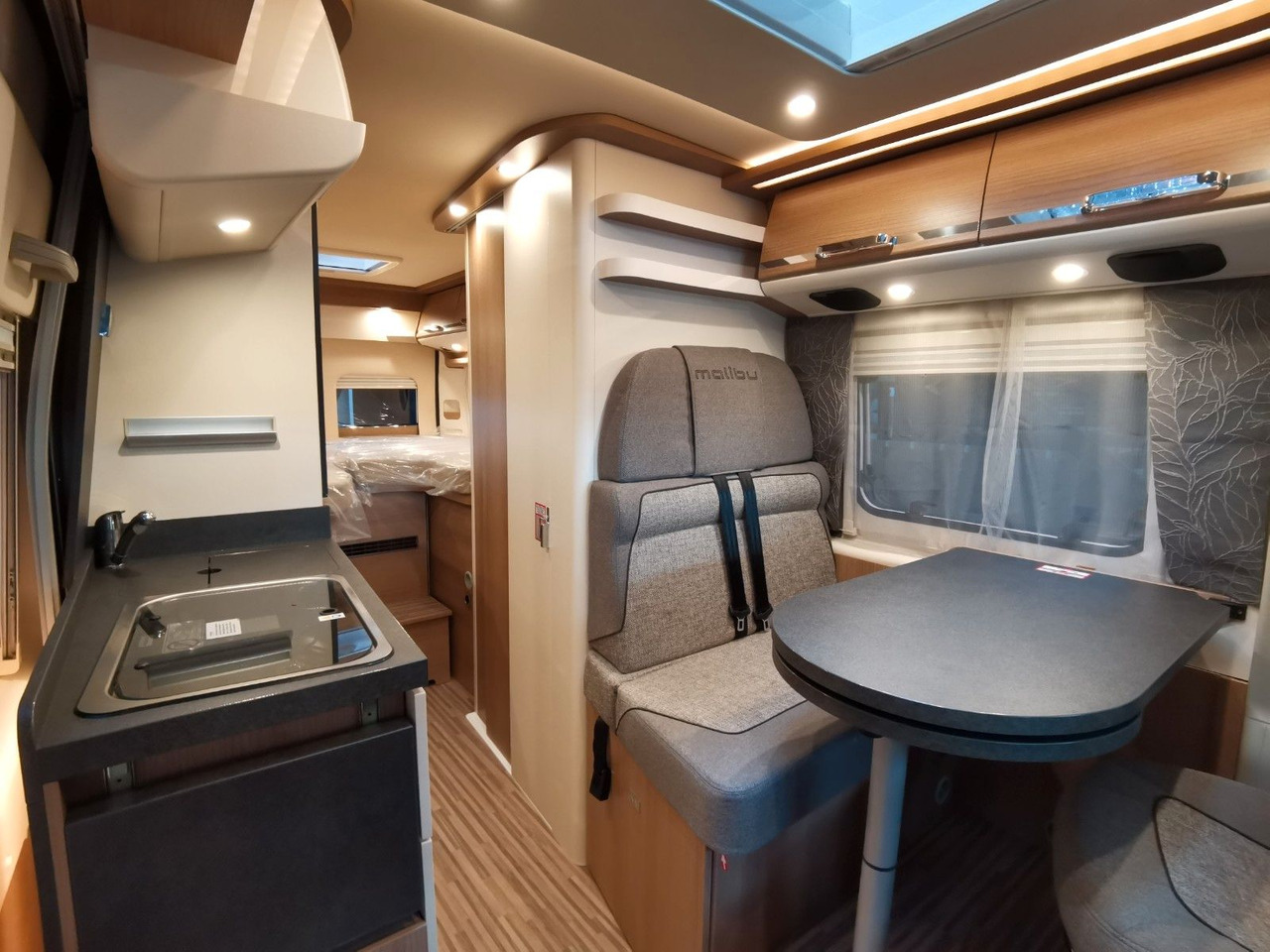 كرفان فان Malibu VAN COMFORT GT - 640 LE / KLIMAAUTOMATIK / NAVI: صور 13