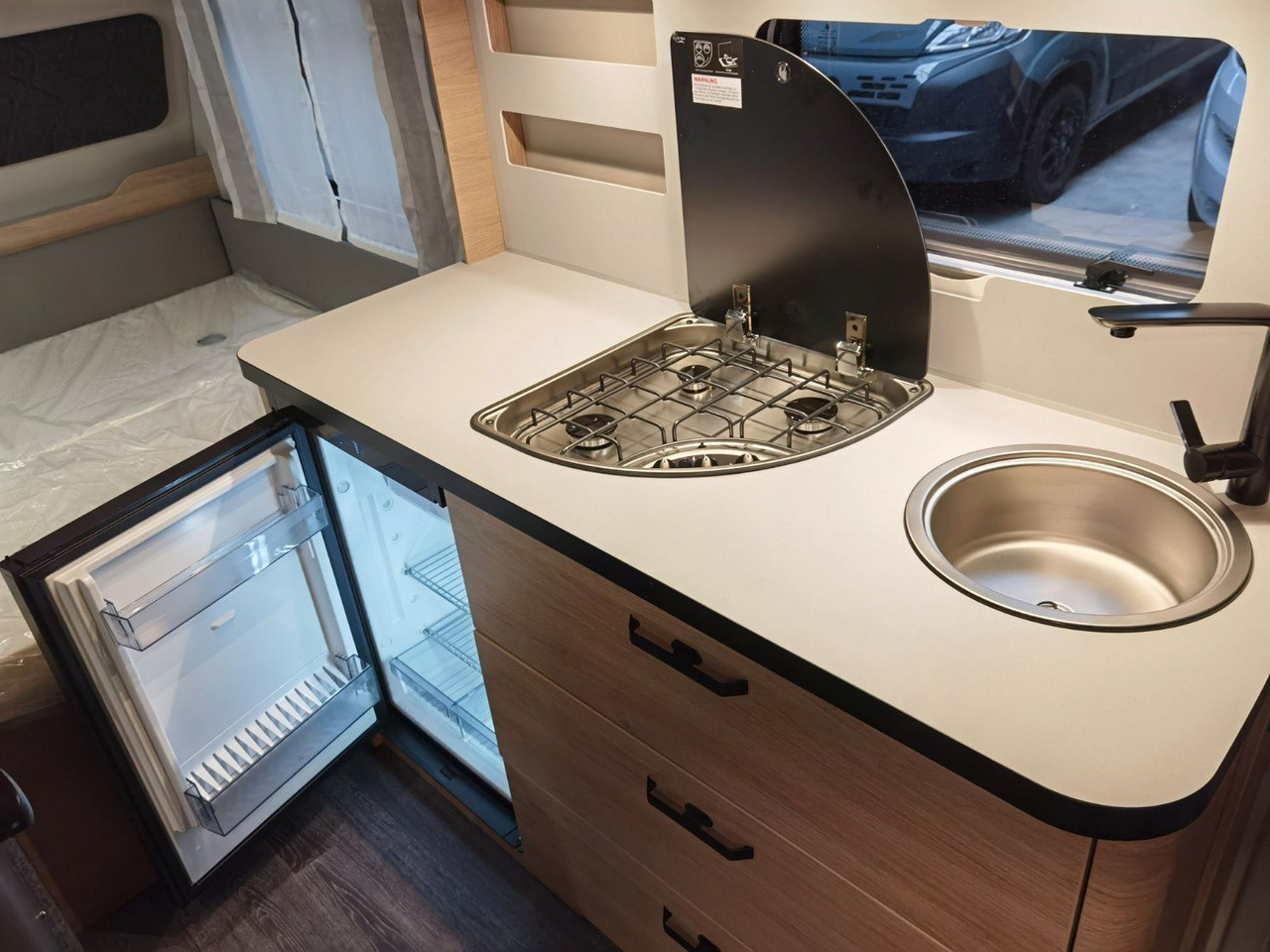 كرفان سحب Weinsberg CARAONE 420 QD / - 2026 -/ ADVANCE & SMART PAKET: صور 17