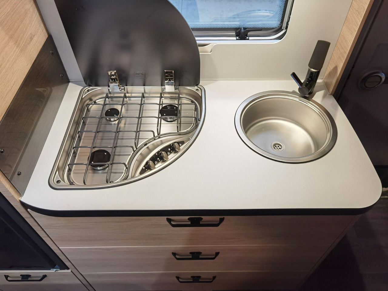 كرفان سحب Weinsberg CARAONE 480 QDK /- 2026-/ ADVANCED & SMART PAKET: صور 17