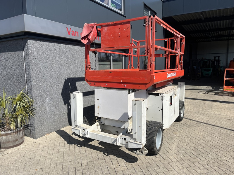 Genie GS 2669 RT Hoogwerker / arbeitsbuhne - رافعات مقصية: صور 3 Genie GS 2669 RT Hoogwerker / arbeitsbuhne - رافعات مقصية: صور 3