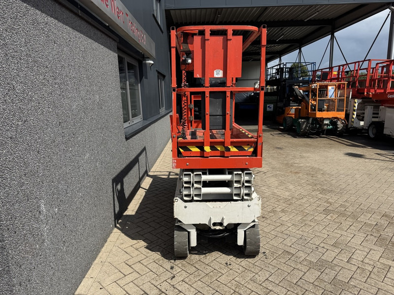 Genie GS2032 schaarlift schaar hoogwerker 2013 uur 8mtr werkhoogte Keuring 6-2026 - رافعات مقصية: صور 4 Genie GS2032 schaarlift schaar hoogwerker 2013 uur 8mtr werkhoogte Keuring 6-2026 - رافعات مقصية: صور 4