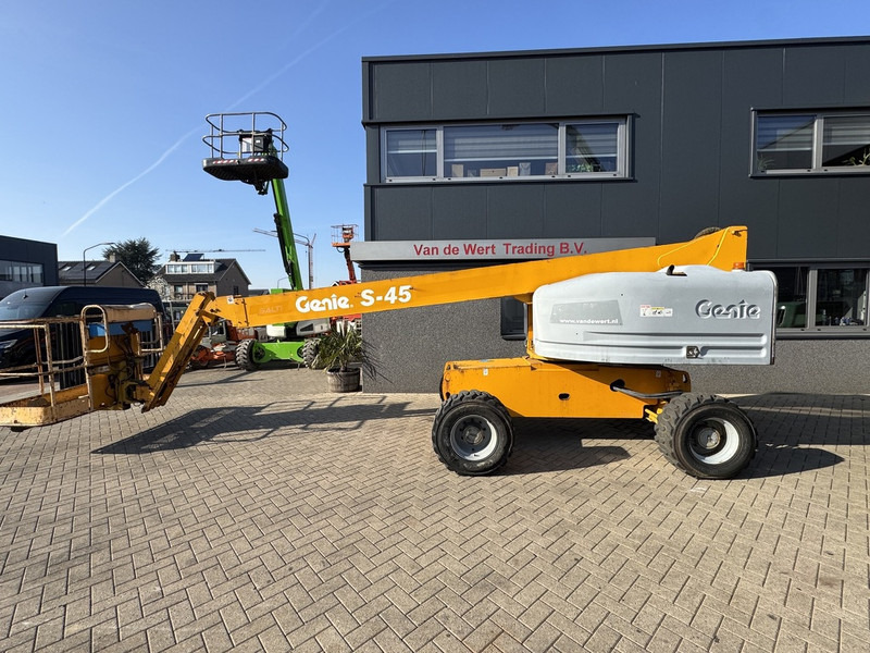 Genie S45 4x4 DEUTZ DIESEL 3000uur 15,7M Werkhoogte - رافعات سلة تلسكوبية: صور 1 Genie S45 4x4 DEUTZ DIESEL 3000uur 15,7M Werkhoogte - رافعات سلة تلسكوبية: صور 1