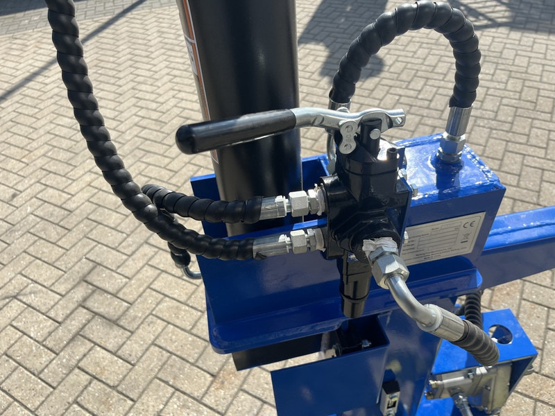 Houtkloofmachine LS 22 T - آلة تقطيع الخشب: صور 3 Houtkloofmachine LS 22 T - آلة تقطيع الخشب: صور 3