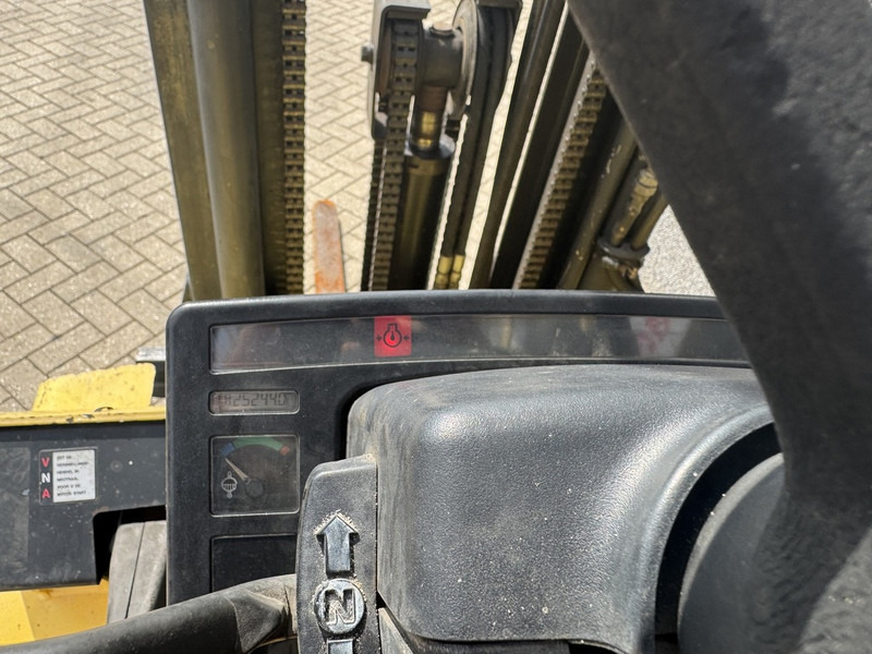 رافعة شوكية تعمل بالغاز Hyster H2.50XM Triplo 470 Freelift / Sideshift LPG 1995: صور 13
