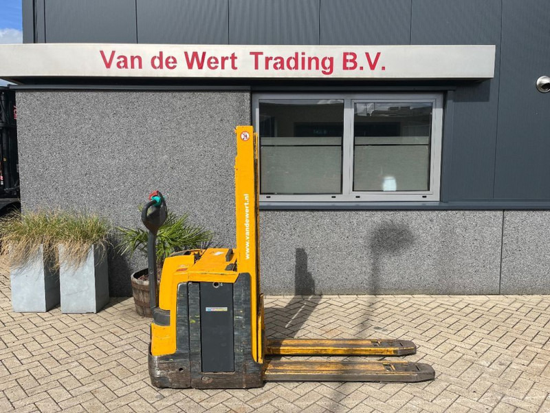Jungheinrich EJD220 2000kg staplelaar heftruck 280cm hoog initiaal heffing 2013 ACCU2016 - معدات الرفع منخفض المستوى: صور 1 Jungheinrich EJD220 2000kg staplelaar heftruck 280cm hoog initiaal heffing 2013 ACCU2016 - معدات الرفع منخفض المستوى: صور 1