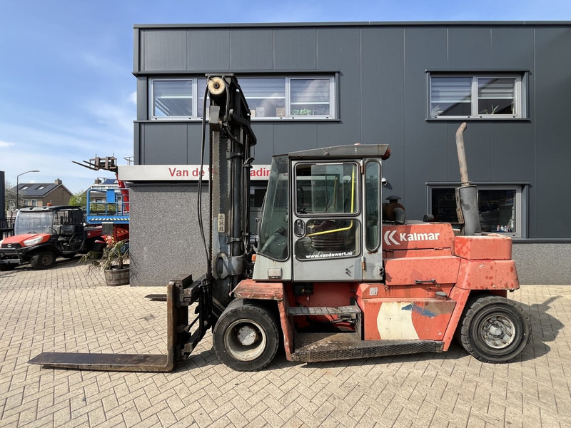 Kalmar DCD80/900 - رافعة شوكية ديزل: صور 1 Kalmar DCD80/900 - رافعة شوكية ديزل: صور 1