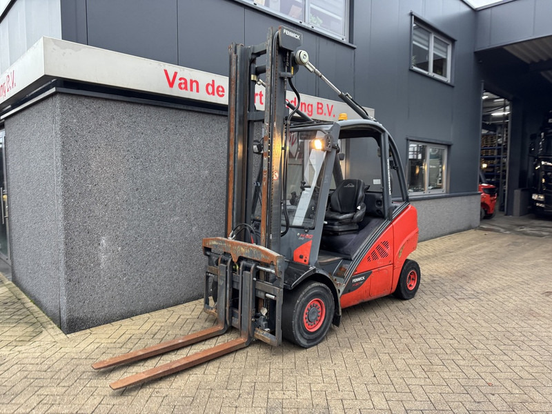Linde H30D-02 Duplo 450 Sideshift / Vorkversteller VW Diesel 2014 - رافعة شوكية ديزل: صور 3 Linde H30D-02 Duplo 450 Sideshift / Vorkversteller VW Diesel 2014 - رافعة شوكية ديزل: صور 3