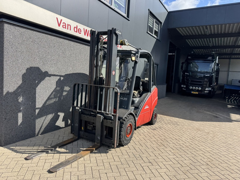Linde H35D triplo550 Freelift / Sideshift 2007 VW DIESEL - رافعة شوكية ديزل: صور 3 Linde H35D triplo550 Freelift / Sideshift 2007 VW DIESEL - رافعة شوكية ديزل: صور 3