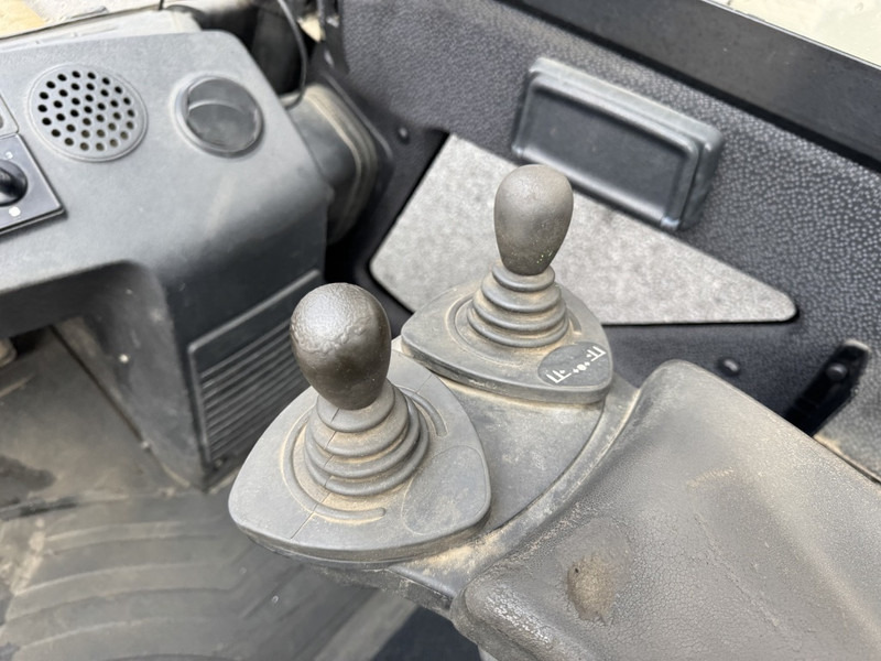 رافعة شوكية ديزل Linde H50D Triplo 465 Freelift / Sideshift / 4e Functie VW Diesel 2007: صور 14