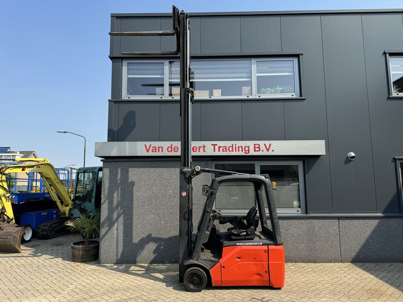 Linde Linde E16-01 Triplo 435 Freelift/Sideshift Elektrisch 2014 - رافعة شوكية كهربائية: صور 3 Linde Linde E16-01 Triplo 435 Freelift/Sideshift Elektrisch 2014 - رافعة شوكية كهربائية: صور 3